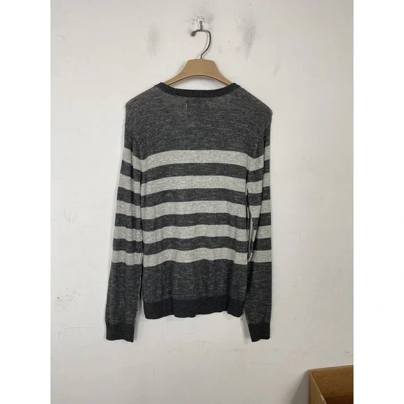 Aeropostale Women Sweater Small Gray Striped Emo Scene Y2K Goth Grunge Crew Neck - Picture 5 of 10